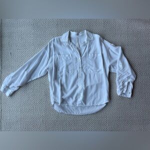 Babaton Oversized White Button-Up Shirt with Double Pockets sz S